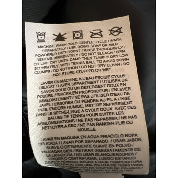 Nike Aeroloft Women's Jacket Outer Shell Full Zip Black Lightweight Medium - Picture 10 of 11